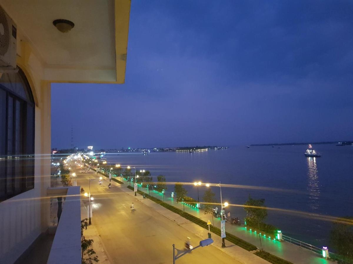 Rang Dong Hotel Ми Тхо Екстериор снимка