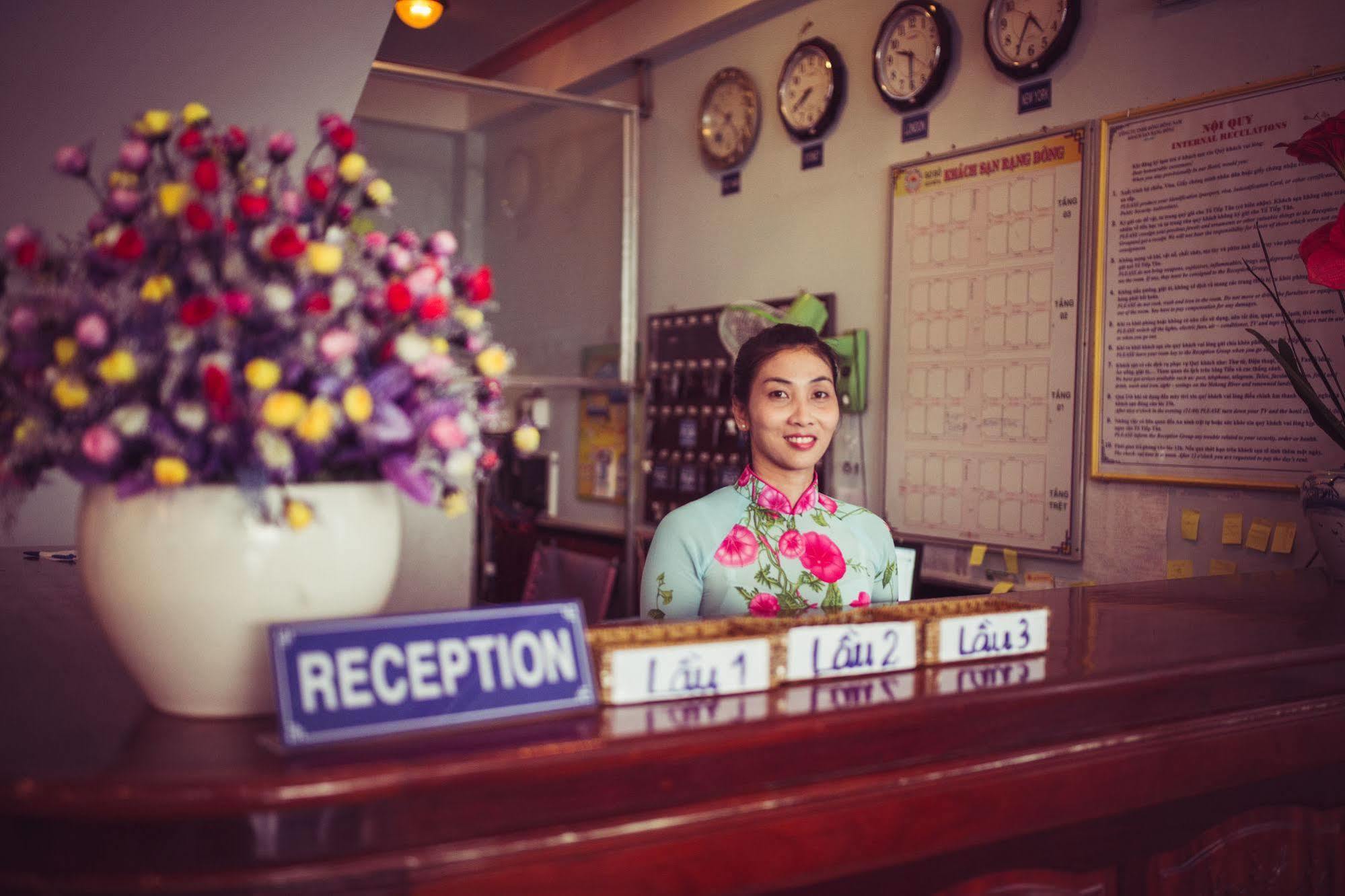 Rang Dong Hotel Ми Тхо Екстериор снимка